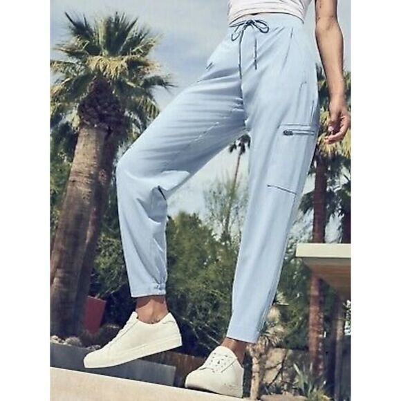 Athleta Go Far Travel Pant Light Blue - Size: 6 - Picture 8 of 8